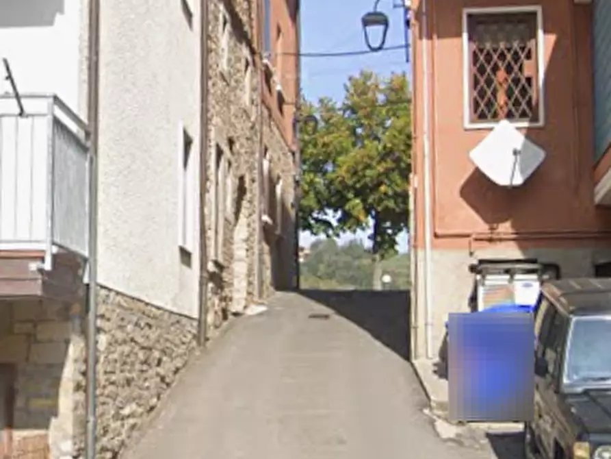 Immagine 5 di Appartamento in vendita  in  Via Roma a San Benedetto Val Di Sambro