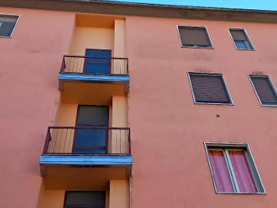 Immagine 2 di Appartamento in vendita  in Via Calafimi a Vigevano