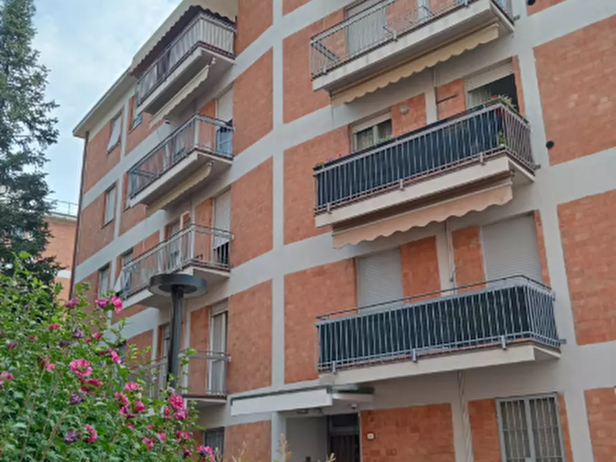 Immagine 1 di Appartamento in vendita  in Via Fratelli Rosselli a Reggio Nell'emilia