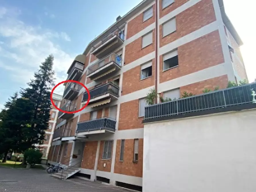 Immagine 3 di Appartamento in vendita  in Via Fratelli Rosselli a Reggio Nell'emilia