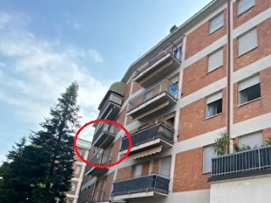 Immagine 5 di Appartamento in vendita  in Via Fratelli Rosselli a Reggio Nell'emilia