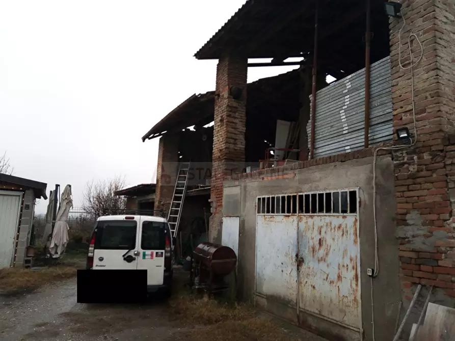Immagine 2 di Appartamento in vendita  in Via Piccola Vedetta Lombarda a Voghera