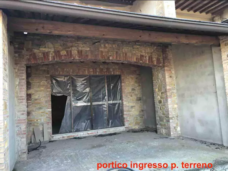 Immagine 2 di Villetta a schiera in vendita  in Località Boffarola a Gazzola