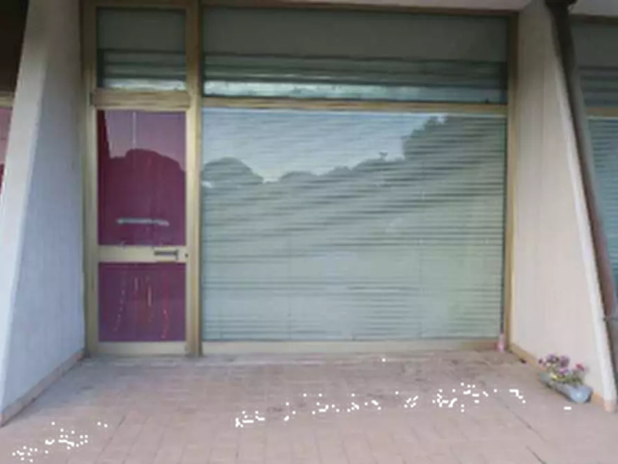 Immagine 7 di Negozio in vendita  in Viale Aprilia Marittima a Latisana