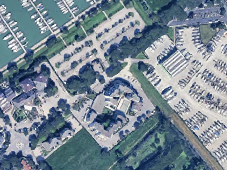 Immagine 19 di Negozio in vendita  in Viale Aprilia Marittima a Latisana