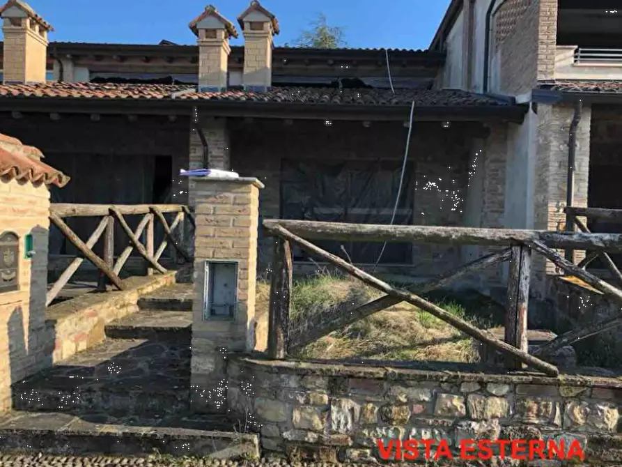 Immagine 1 di Villetta a schiera in vendita  in Località Boffarola a Gazzola