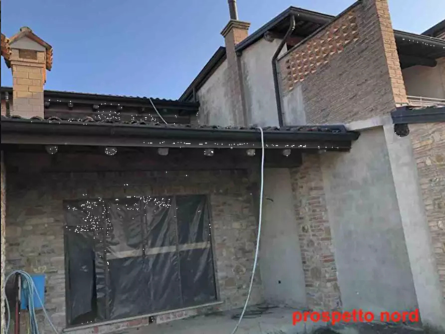 Immagine 2 di Villetta a schiera in vendita  in Località Boffarola a Gazzola