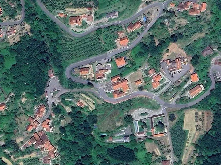 Immagine 9 di Porzione di casa in vendita  in Via Serralta a Podenzana