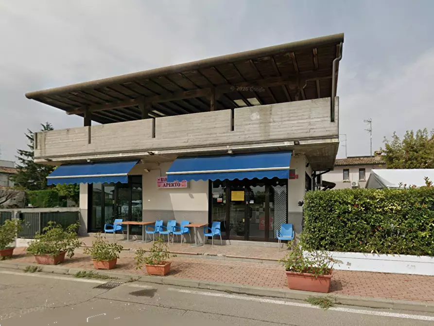 Immagine 6 di Negozio in vendita  in Strada Giordano Cavestro a Torrile