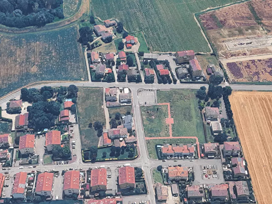 Immagine 10 di Negozio in vendita  in Strada Giordano Cavestro a Torrile