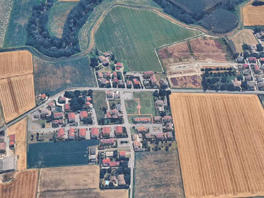 Immagine 12 di Negozio in vendita  in Strada Giordano Cavestro a Torrile