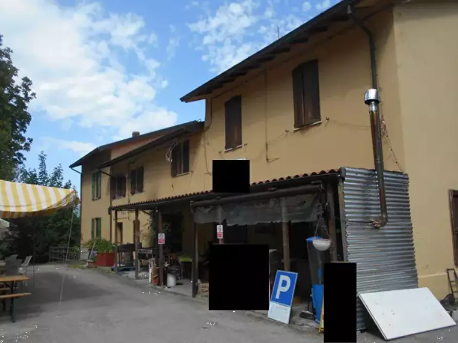 Immagine 4 di Appartamento in vendita  in strada Vecciatica a Monchio Delle Corti