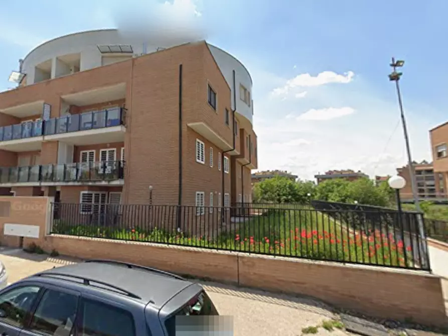 Immagine 9 di Appartamento in vendita  in Via Cardinale Luigi Traglia a Roma