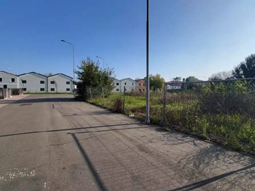Immagine 1 di Terreno edificabile in vendita  in via Trento Trieste a San Felice Sul Panaro