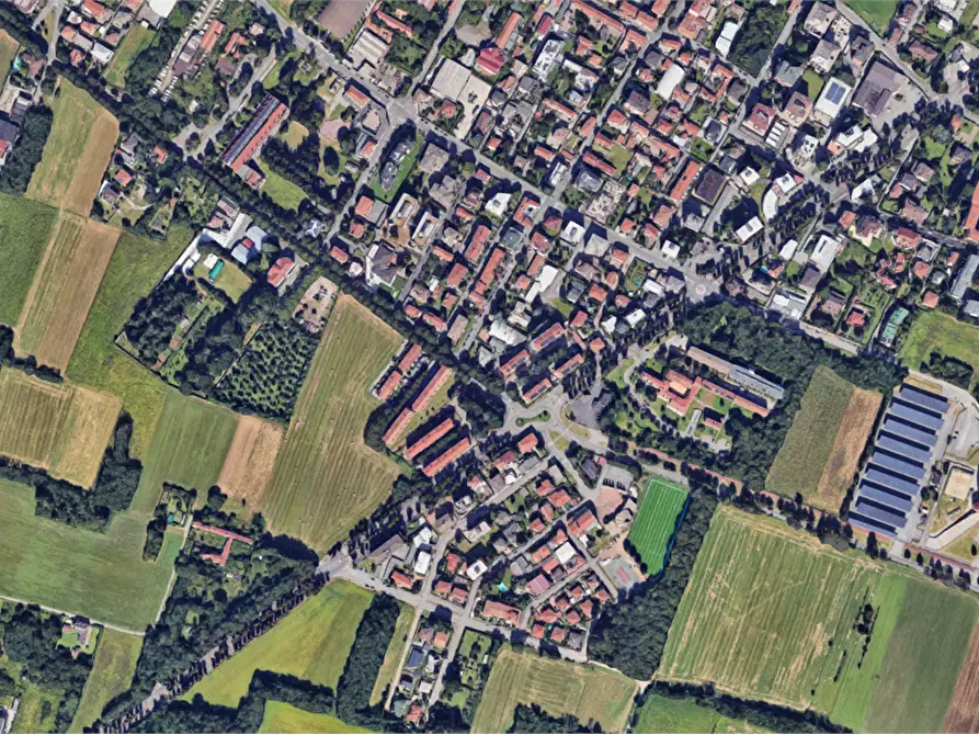 Immagine 17 di Appartamento in vendita  in Viale Giovanni Boccaccio  a Busto Arsizio