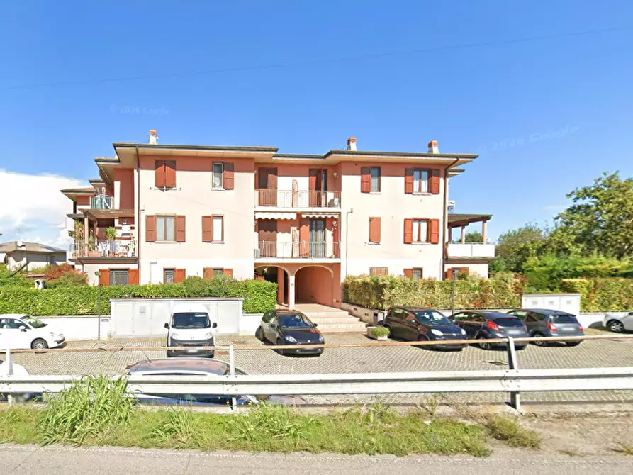 Immagine 1 di Appartamento in vendita  in via Giacomo Leopardi a Ghedi