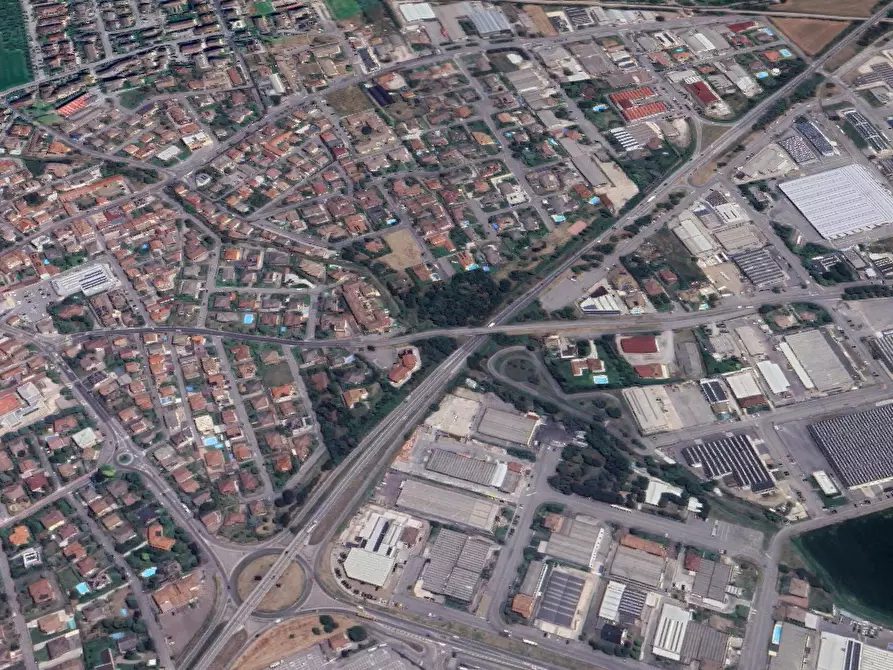 Immagine 17 di Appartamento in vendita  in via Giacomo Leopardi a Ghedi