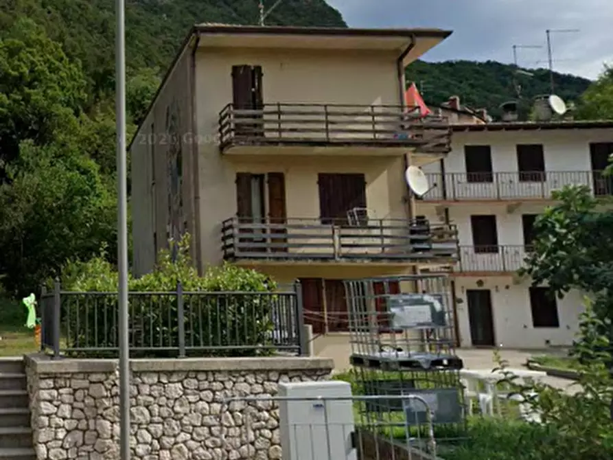 Immagine 5 di Appartamento in vendita  in via roma a Bordano