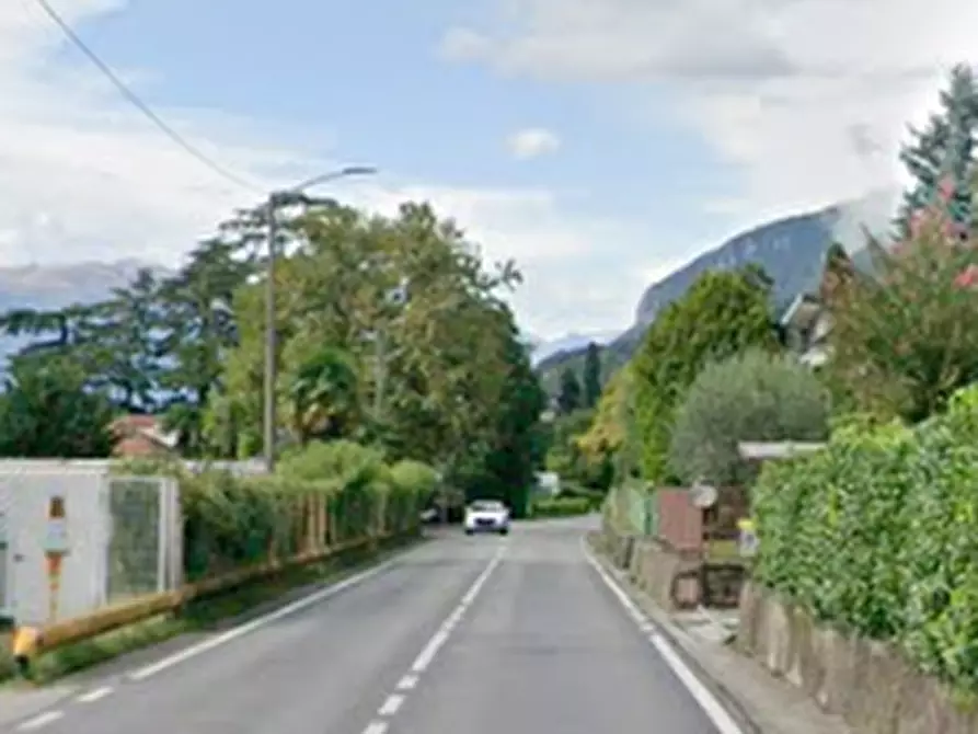 Immagine 6 di Ufficio in vendita  in Via Statale a Mandello Del Lario