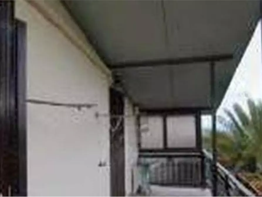 Immagine 2 di Appartamento in vendita  in Via Prenestina a Roma