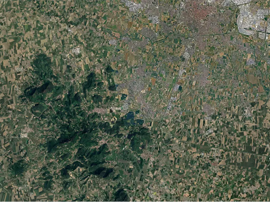 Immagine 17 di Appartamento in vendita  in Piazza del Mercato  a Abano Terme