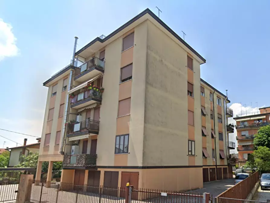 Immagine 2 di Appartamento in vendita  in Via I Maggio a Spinea