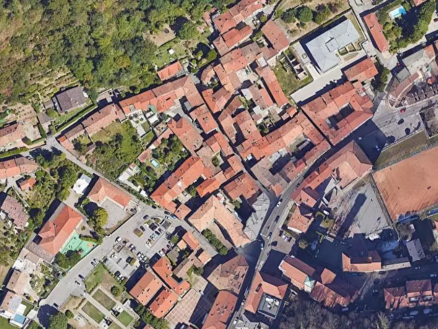 Immagine 5 di Appartamento in vendita  in Via Comi a Induno Olona