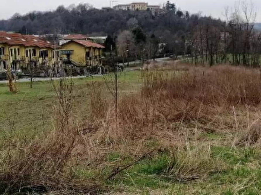 Immagine 5 di Terreno agricolo in vendita  in Via del Fontanone a Azzate