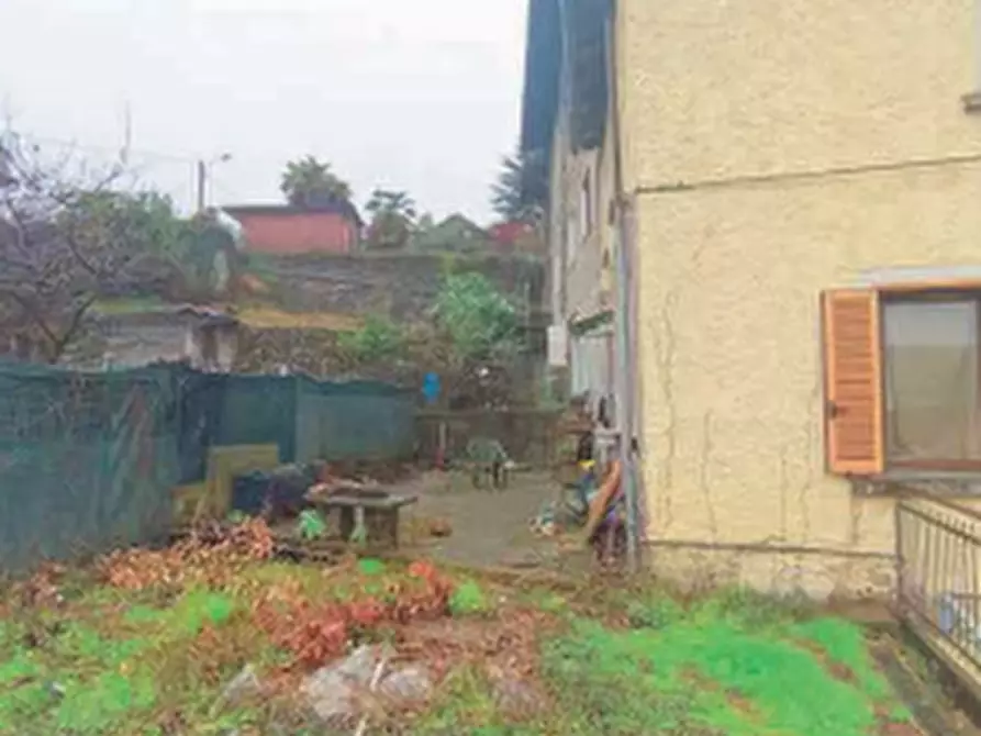 Immagine 5 di Appartamento in vendita  in Via Cesare Battisti  a Ferrera Di Varese