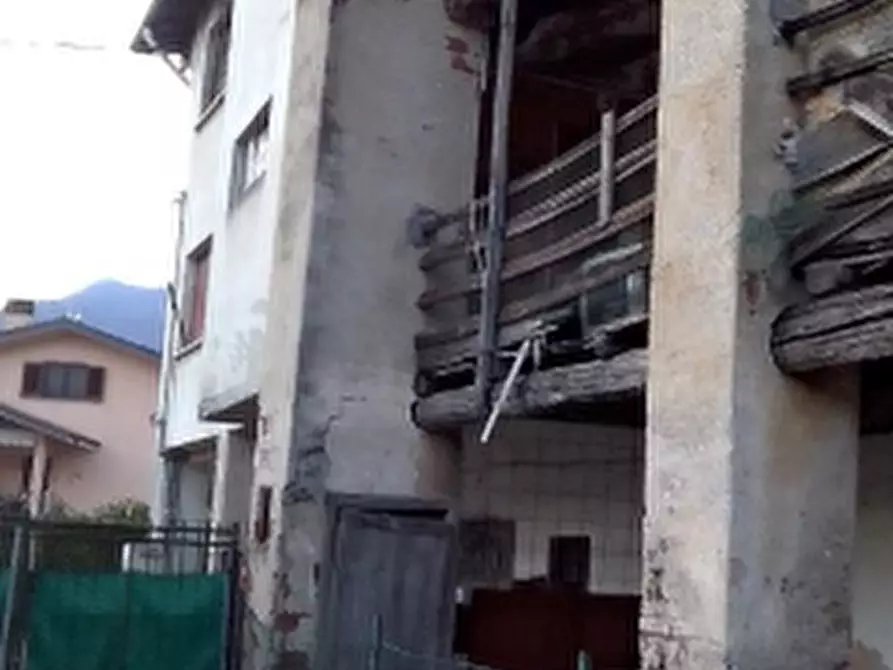 Immagine 6 di Appartamento in vendita  in Via Fratelli Bandiera a Grantola