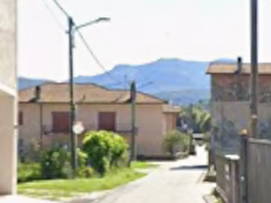 Immagine 14 di Appartamento in vendita  in Via Fratelli Bandiera a Grantola