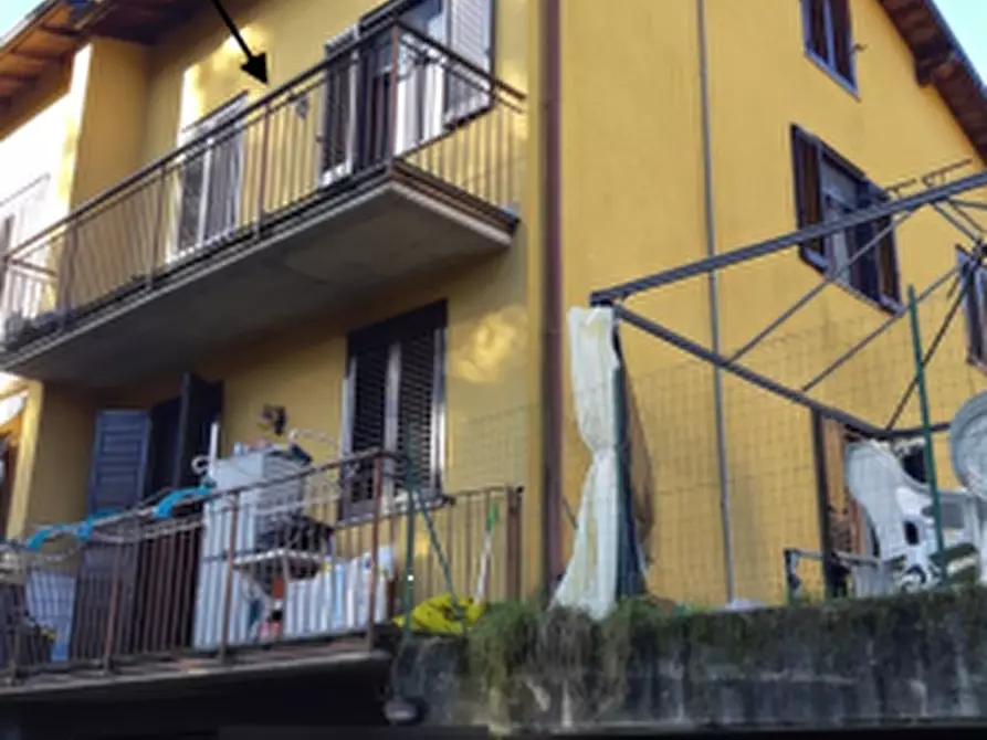 Immagine 2 di Appartamento in vendita  in Via Repubblica a Cuasso Al Monte