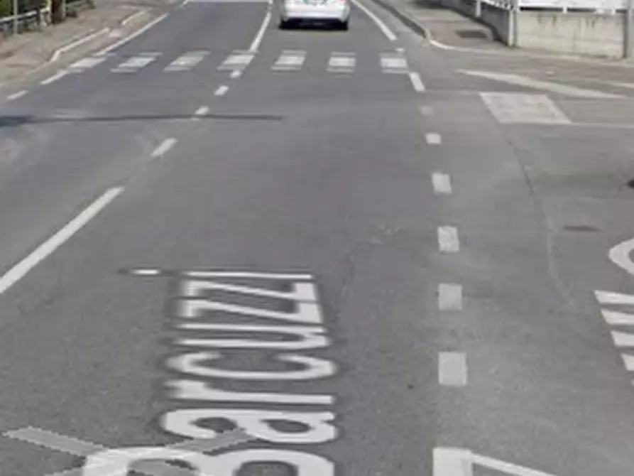 Immagine 6 di Appartamento in vendita  in Via Barcuzzi  a Lonato del Garda