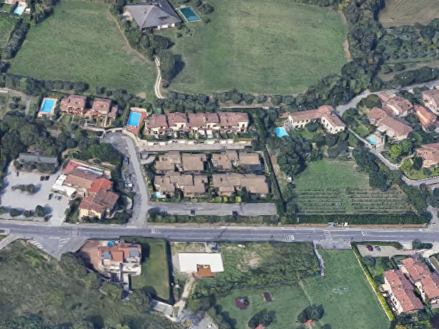 Immagine 9 di Appartamento in vendita  in Via Barcuzzi  a Lonato del Garda