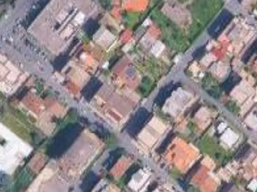 Immagine 17 di Garage in vendita  in Via Partanna a Roma