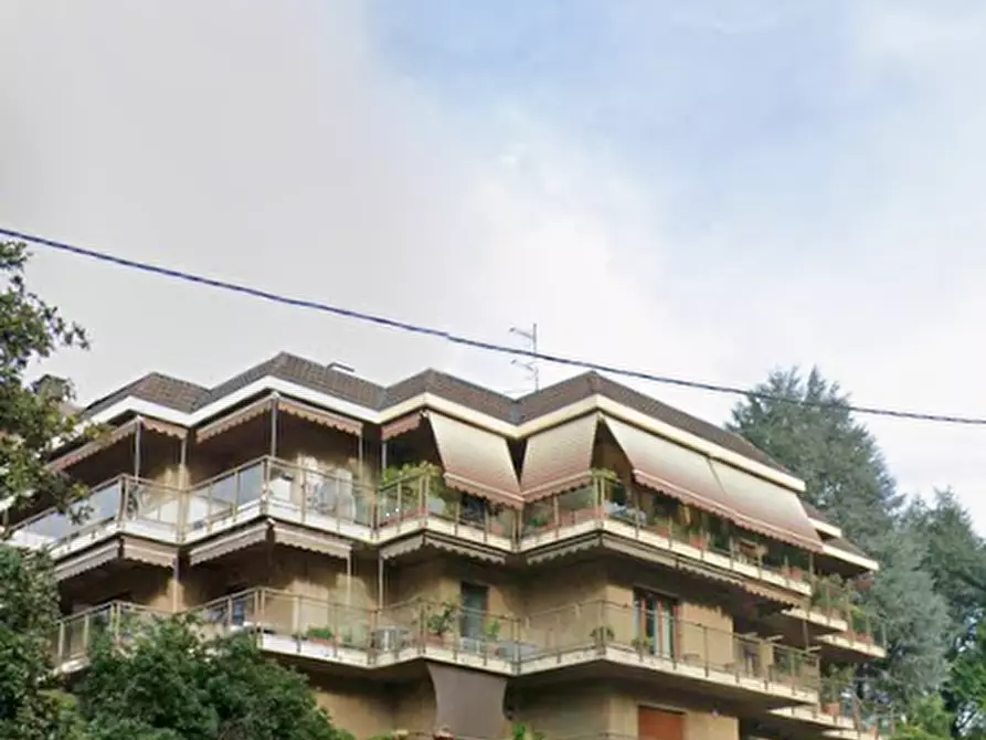 Immagine 2 di Appartamento in vendita  in Via Goldoni a Varese