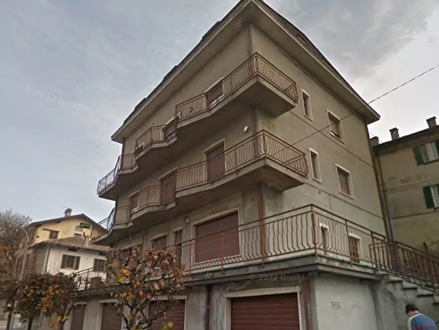 Immagine 10 di Negozio in vendita  in Via Giuseppe Verdi a Anzano Del Parco