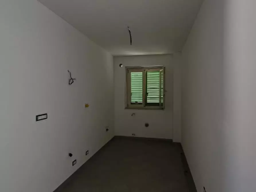 Immagine 13 di Appartamento in vendita  in Via san leonardo a Massa
