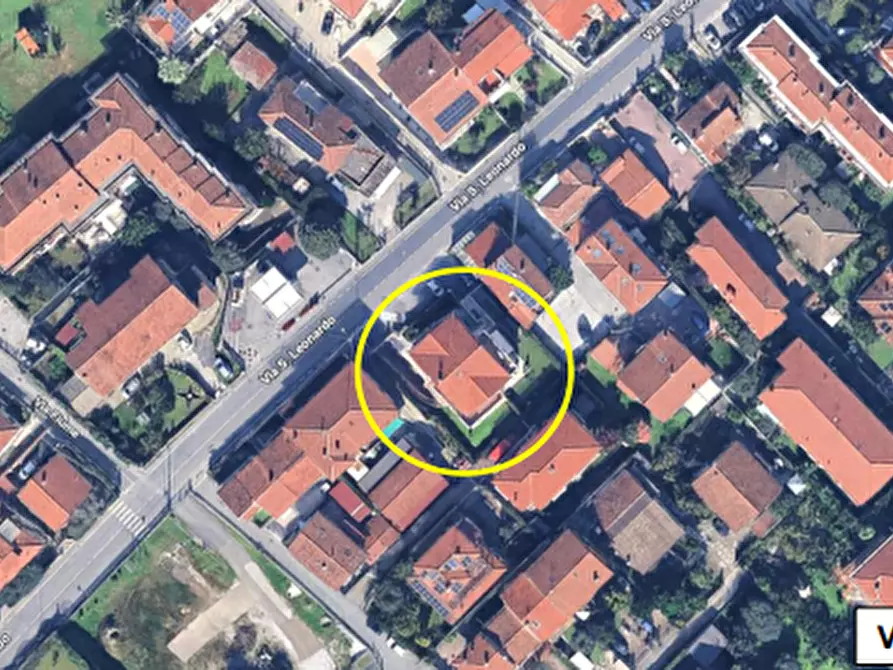 Immagine 16 di Appartamento in vendita  in Via san leonardo a Massa