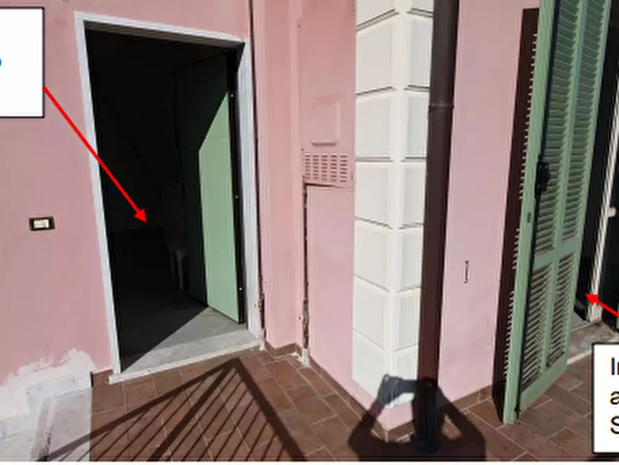 Immagine 8 di Appartamento in vendita  in Via san leonardo a Massa