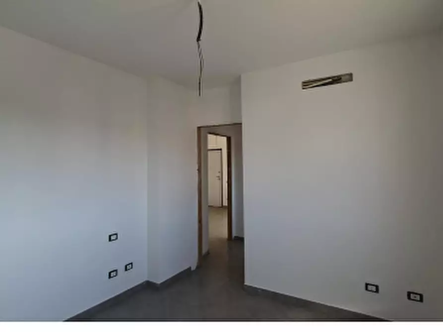 Immagine 14 di Appartamento in vendita  in Via san leonardo a Massa