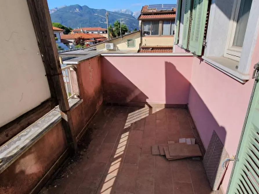 Immagine 15 di Appartamento in vendita  in Via san leonardo a Massa
