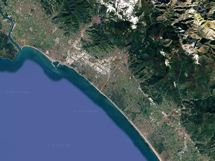 Immagine 35 di Appartamento in vendita  in Via san leonardo a Massa