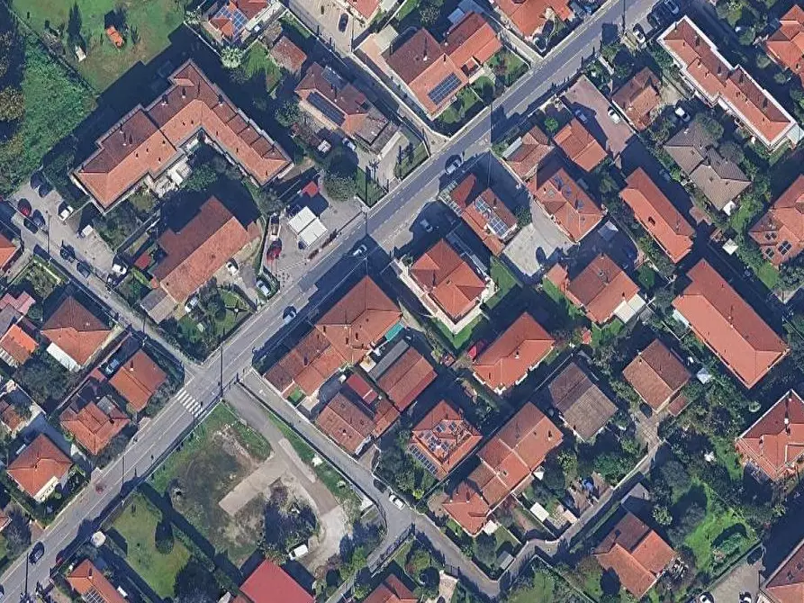 Immagine 40 di Appartamento in vendita  in Via san leonardo a Massa