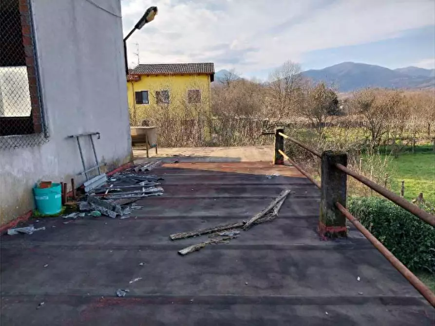 Immagine 4 di Capannone industriale in vendita  in Località nave nei pressi barbarasco a Tresana