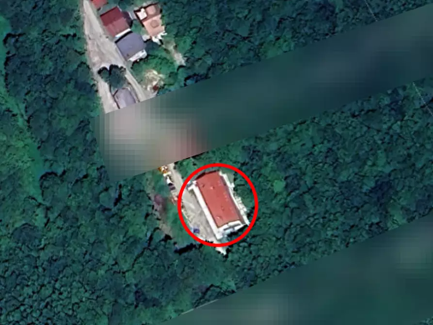 Immagine 17 di Appartamento in vendita  in Località Crocetta a Fivizzano