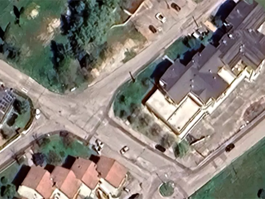 Immagine 4 di Negozio in vendita  in Via D'Urbano a Fara Filiorum Petri