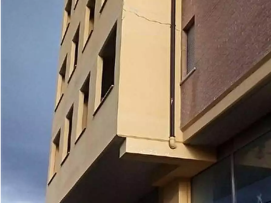 Immagine 15 di Stabile in vendita  in Via dei Pioppi a Magione