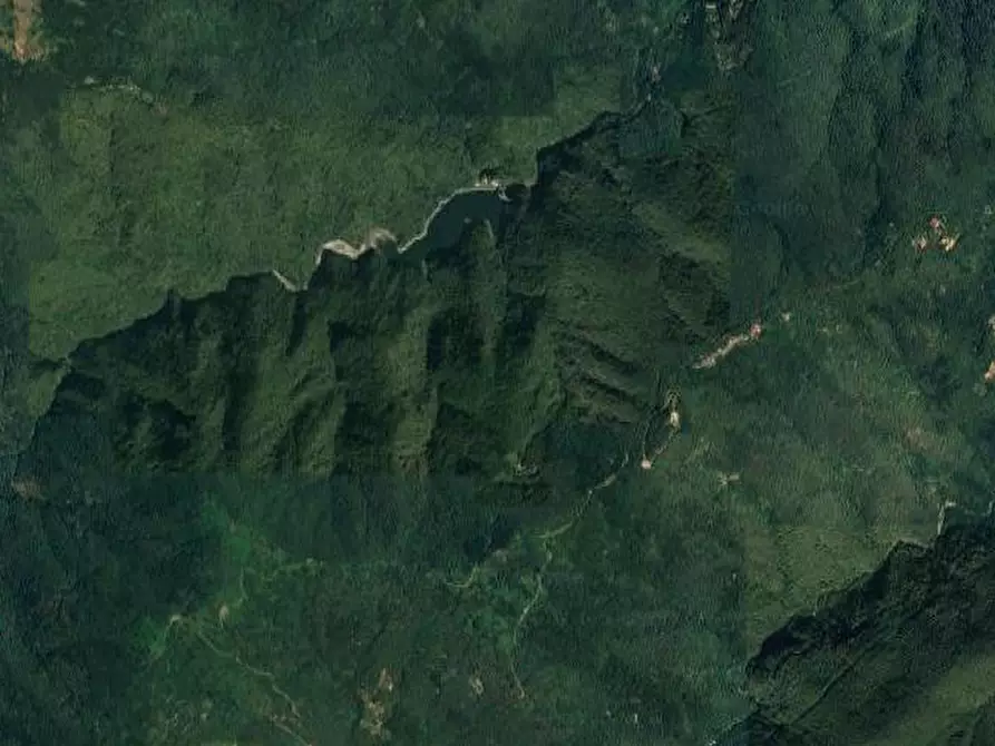 Immagine 13 di Appartamento in vendita  in Località crocetta a Fivizzano