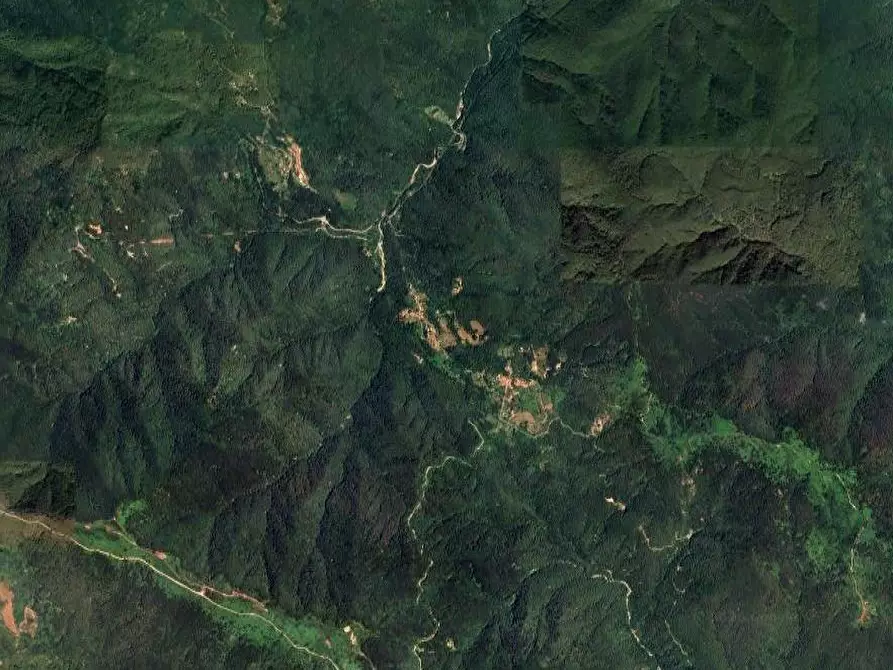 Immagine 8 di Terreno agricolo in vendita  in Mulazzo a Mulazzo